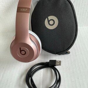 Beats Solo3 Wireless On-Ear Headphones - Brand New Ear Pads